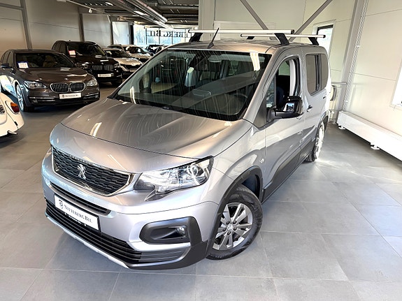 Peugeot e-Rifter 2 of 5