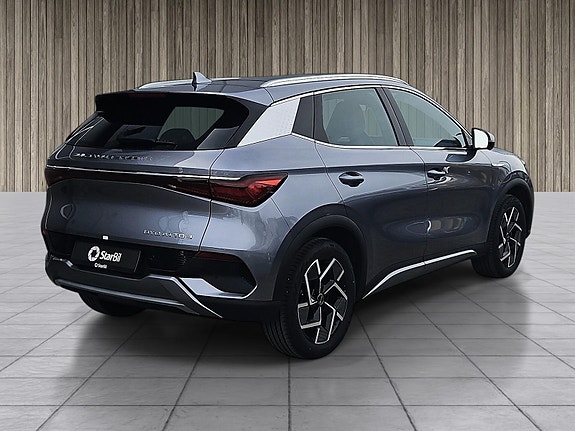 BYD Atto 3 4 of 15