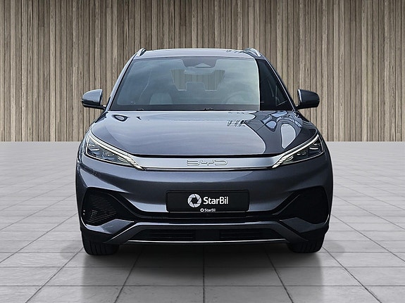 BYD Atto 3 2 of 15