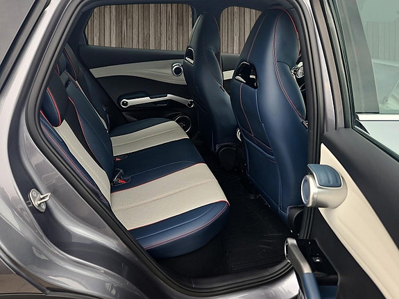 BYD Atto 3 9 of 15