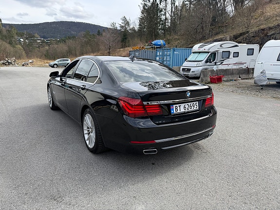 BMW 740d 7 of 23