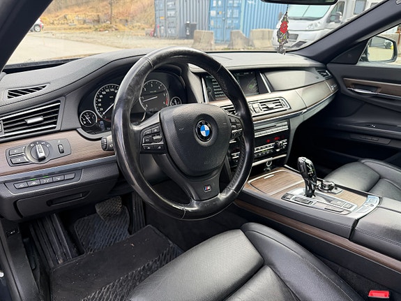 BMW 740d 12 of 23