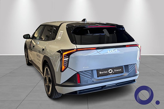 Kia EV4 3 of 18