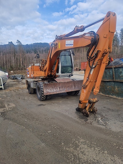 Fiat-Hitachi FH130W.3