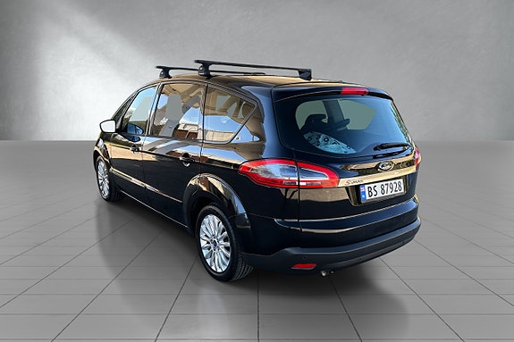 Ford S-MAX 7 of 17