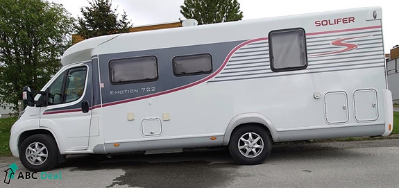Solifer Emotion T 722 | GARANTI | Queenbed | Gulvvarme | TV | Kj.skap m/kjøleskuff | Kj.vifte | Sep.dusj | S.stativ | 4 of 5