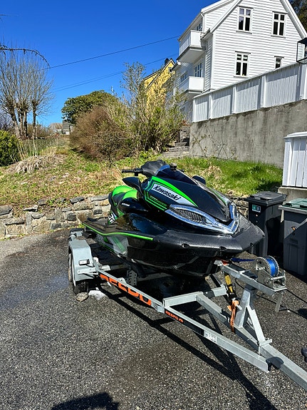 Kawasaki 310 LX 5 of 5