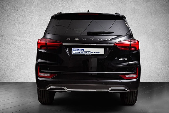 KGM Rexton 7 of 14