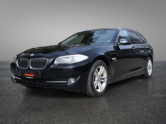 BMW 525d 4 of 5