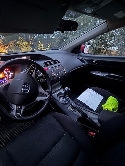 Honda Civic 4 of 6