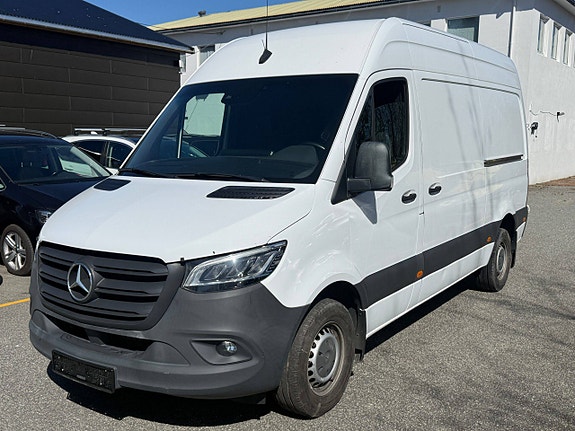 Mercedes-Benz Sprinter 317 3 of 5
