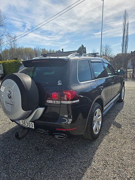 Volkswagen Touareg 5 of 19
