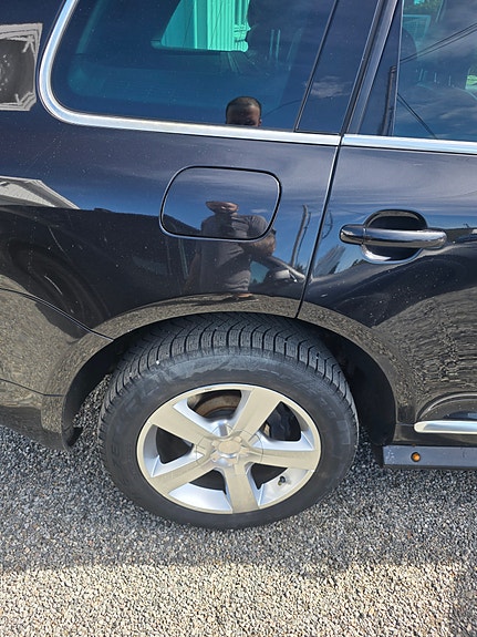 Volkswagen Touareg 18 of 19