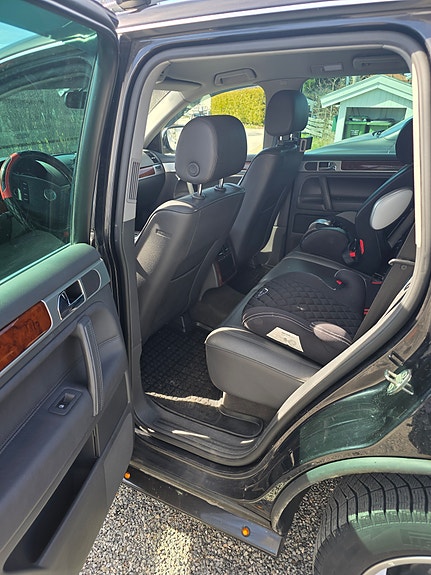 Volkswagen Touareg 7 of 19