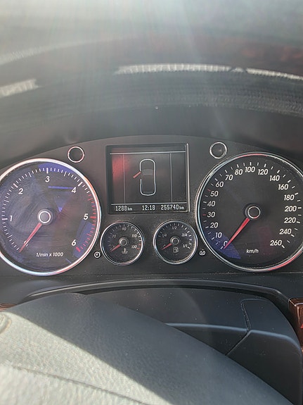 Volkswagen Touareg 12 of 19
