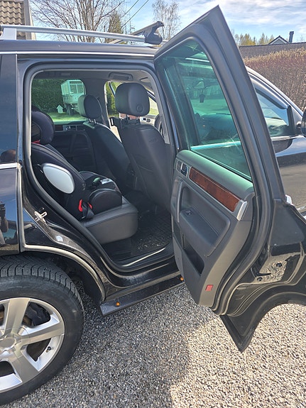 Volkswagen Touareg 9 of 19