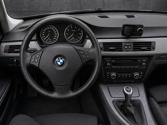 BMW 318i 7 of 7