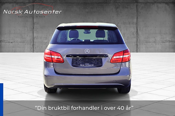Mercedes-Benz B180 6 of 30