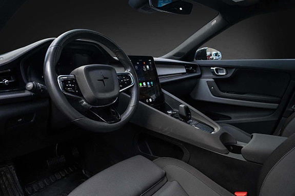 Moderne og minimalistisk førermiljø med premium følelse