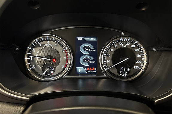 Suzuki Vitara 9 of 19