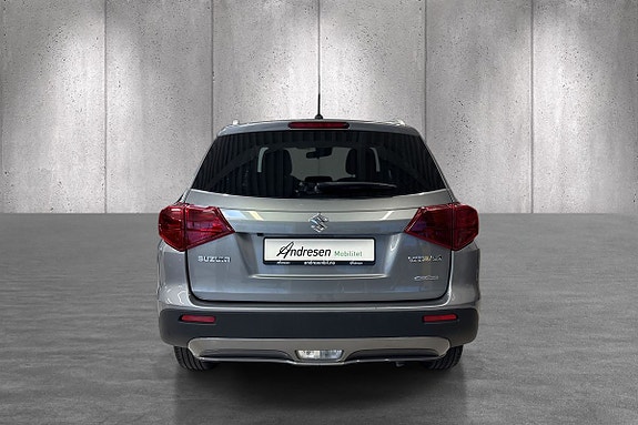 Suzuki Vitara 4 of 19