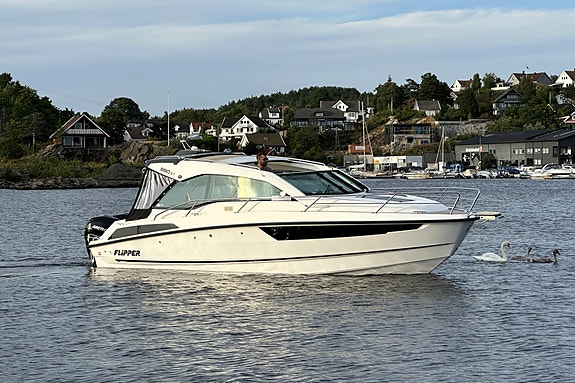 Flipper 880 ST – Meget velholdt – Godt utstyrt - Lavt timetall - Nøkkelklar! 2 of 5
