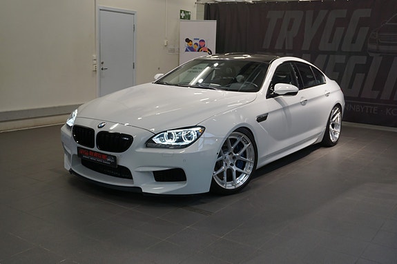 BMW M6 3 of 5