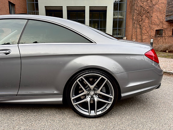 Mercedes-Benz CL-Klasse 4 of 5