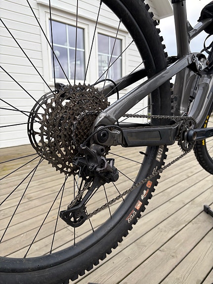 Product image 2 of 9