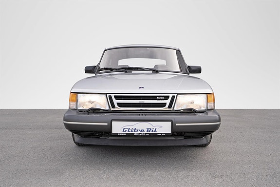Saab 900 4 of 5