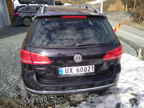 Volkswagen Passat 3 of 5