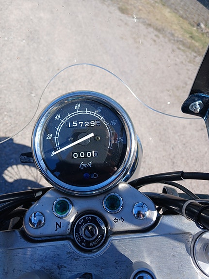 Suzuki GZ 125 Marauder 5 of 5