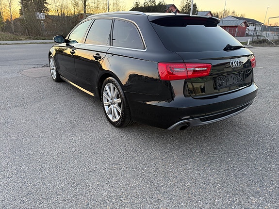 Audi A6 4 of 5