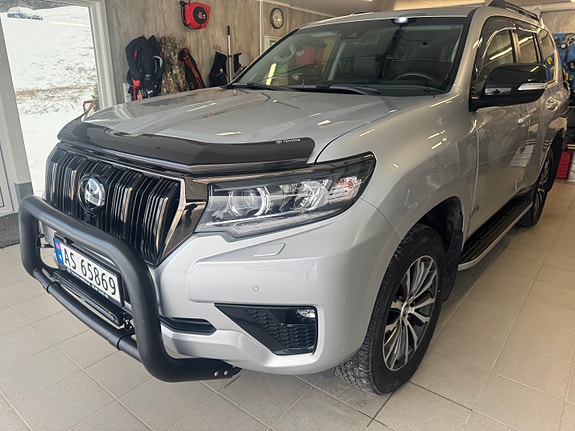 Toyota Land Cruiser 5 of 5