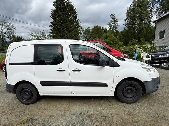 Peugeot Partner 4 of 13