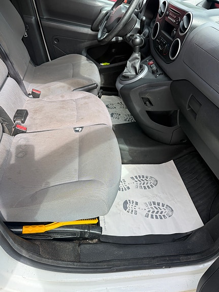 Peugeot Partner 11 of 13
