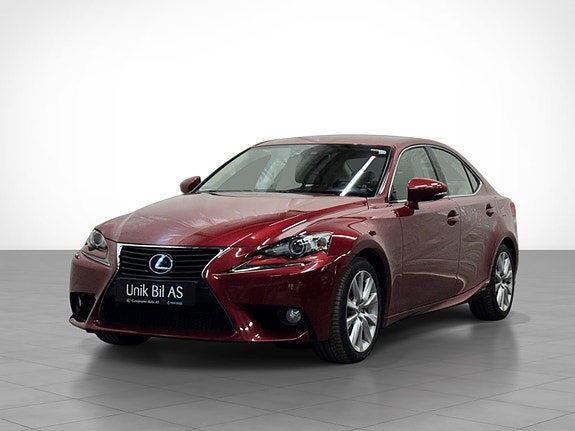Lexus IS 2 of 5