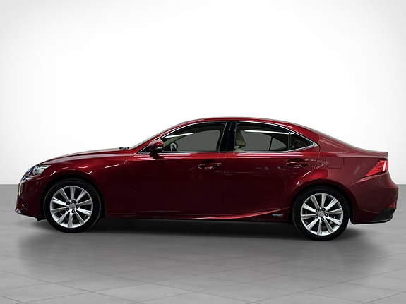 Lexus IS 3 of 5