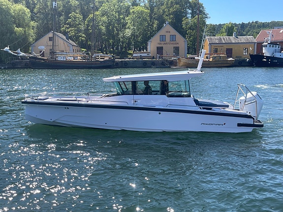 Axopar 29 XC Cross Cabin  -  2026 - Herholdt Andersen As 4 of 5