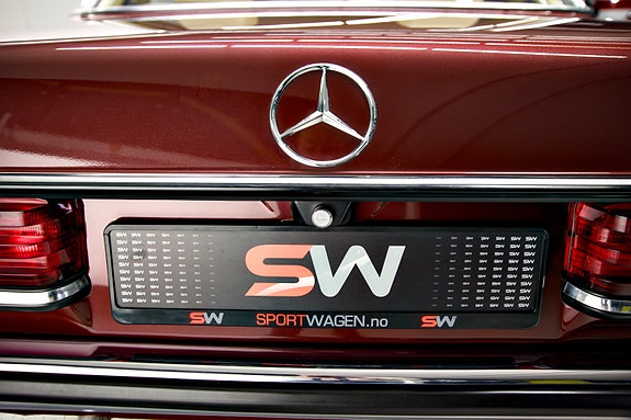 Mercedes-Benz E230 21 of 30