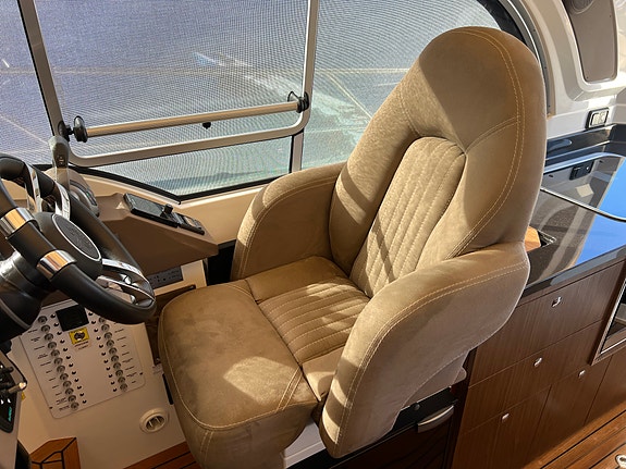 Marex 320 AFT // Stor Akterkabin // Komfortabel turbåt // Marex kvalitet! 15 of 30