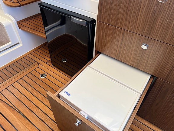 Marex 320 AFT // Stor Akterkabin // Komfortabel turbåt // Marex kvalitet! 20 of 30