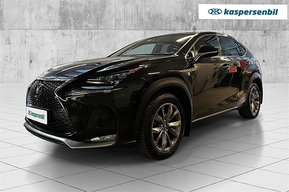 Lexus NX300h 2 of 5