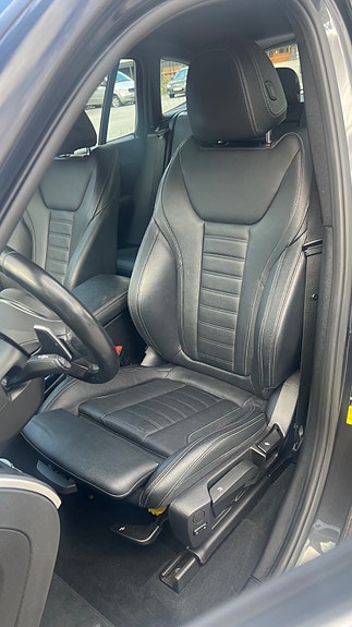 BMW X3 28 of 30