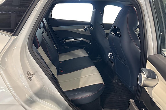 BYD Atto 3 22 of 24