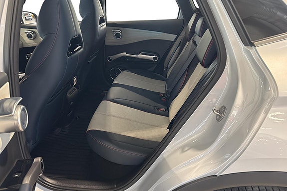 BYD Atto 3 7 of 24