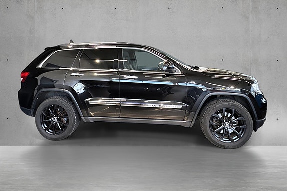 Jeep Grand Cherokee 4 of 5