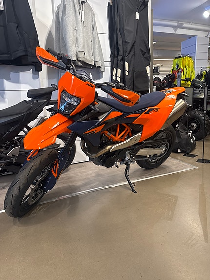 KTM 690 SMC R