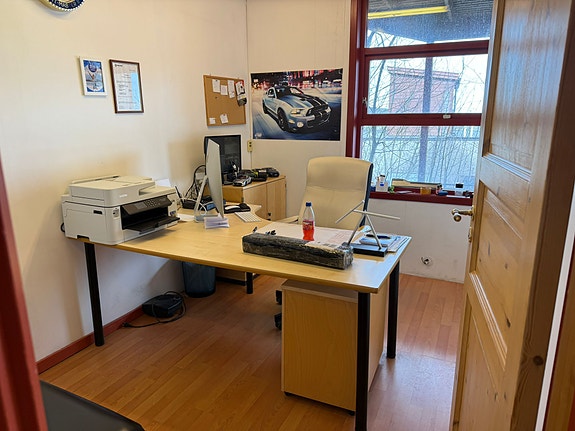 Product image 7 of 9