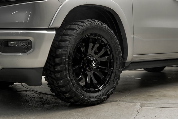 Dodge RAM 1500 4 of 5